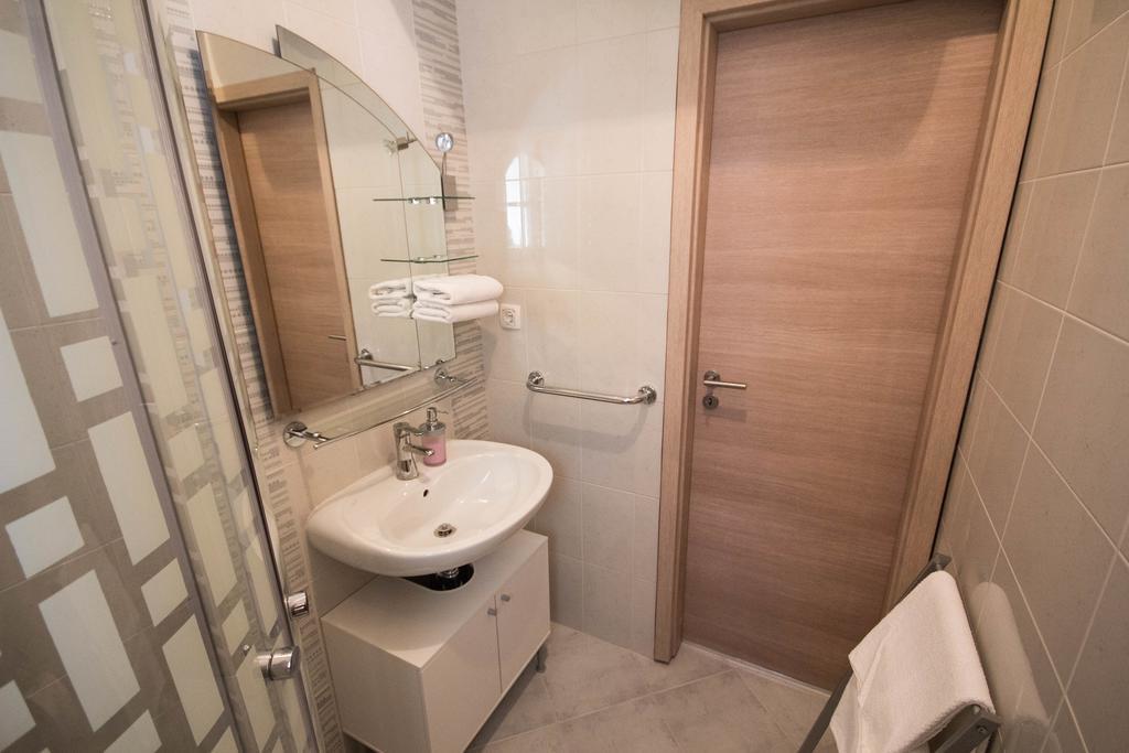 Apartments Lidija Umag Exterior foto